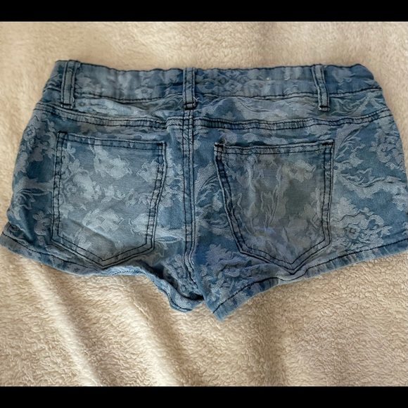 Jean shorts - Picture 2 of 2